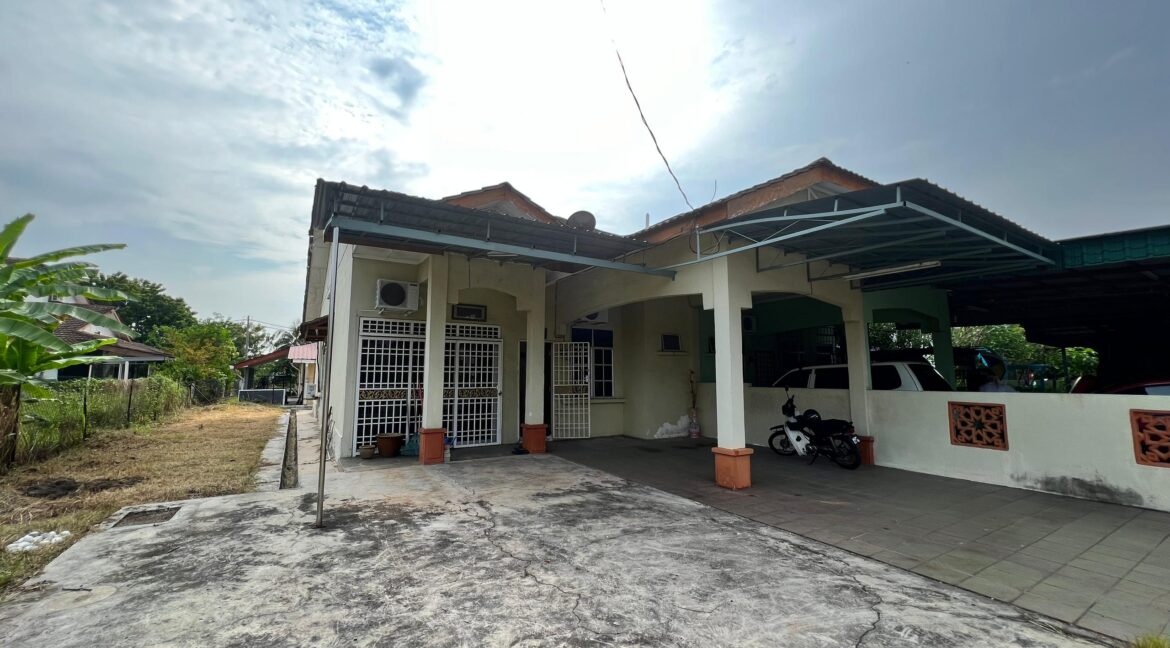 Semi-D Di Fasa 1D2 Seri Manjung Untuk Dijual 1