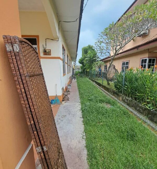 65ef2e4c-ade1-416b-994f-fcbd8e829f3e