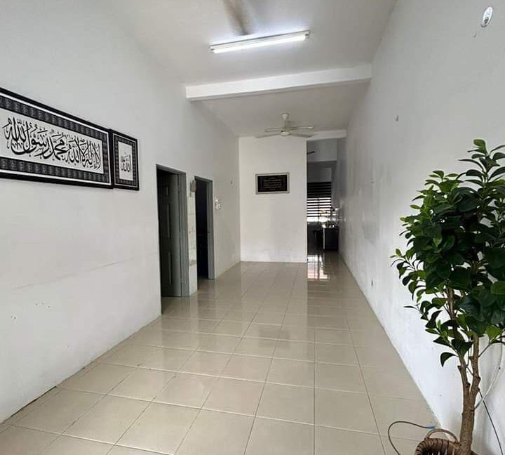 d13a8c7d-30b0-423d-84c7-9e29343b8db9