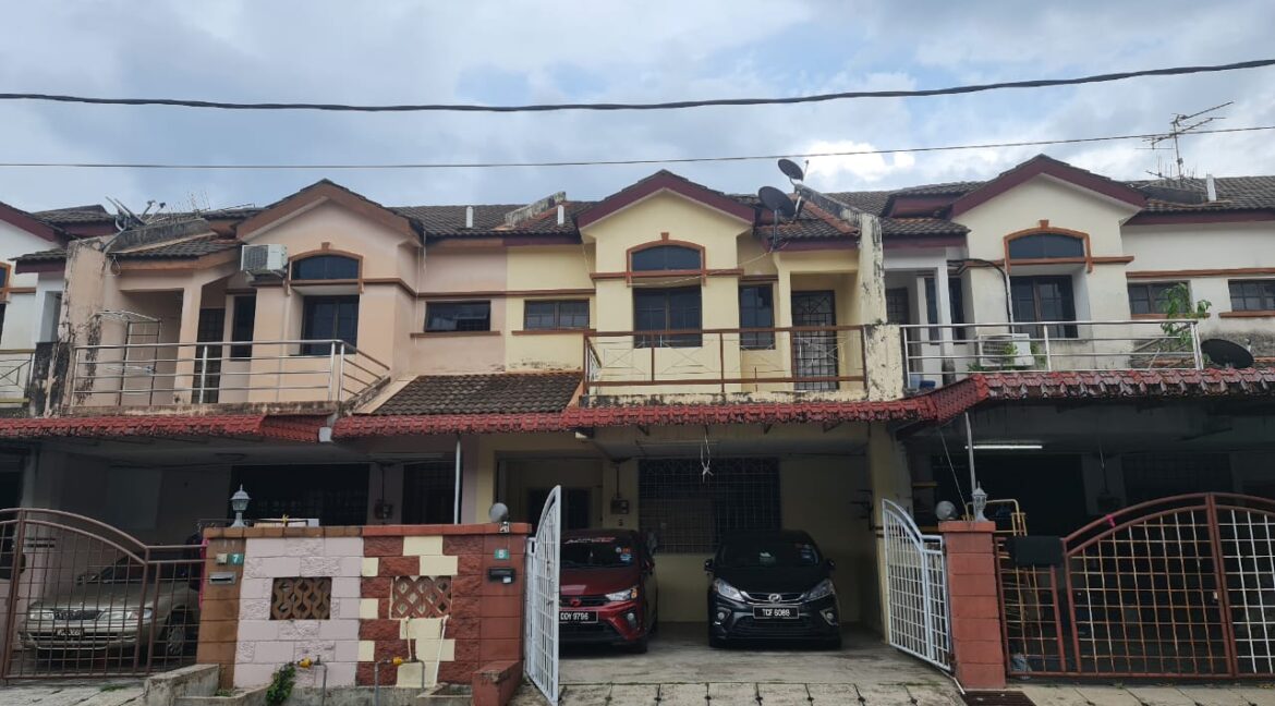 RUMAH-DOUBLE-STOREY-UNTUK-DIJUAL-DI-TAMBUN-PERAK-1