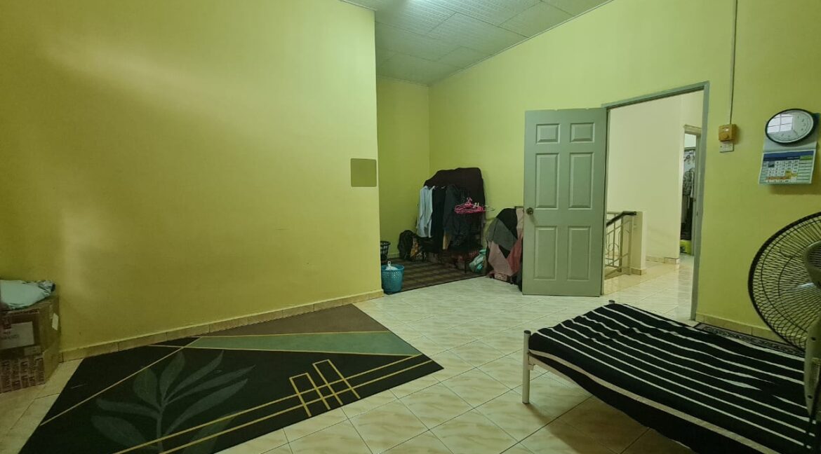 RUMAH-DOUBLE-STOREY-UNTUK-DIJUAL-DI-TAMBUN-PERAK-18