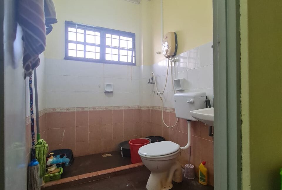 RUMAH-DOUBLE-STOREY-UNTUK-DIJUAL-DI-TAMBUN-PERAK-21