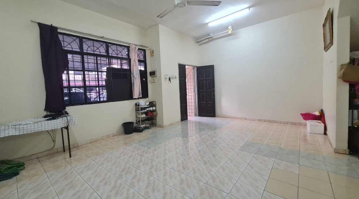 RUMAH-DOUBLE-STOREY-UNTUK-DIJUAL-DI-TAMBUN-PERAK-22