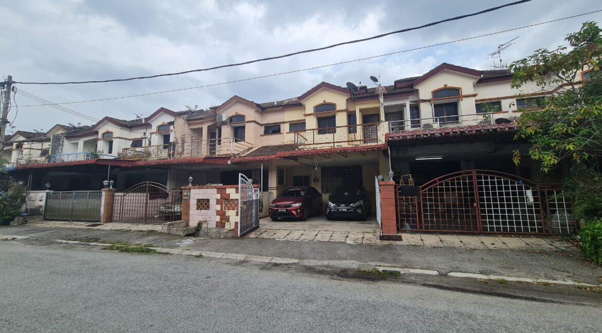 RUMAH-DOUBLE-STOREY-UNTUK-DIJUAL-DI-TAMBUN-PERAK-3