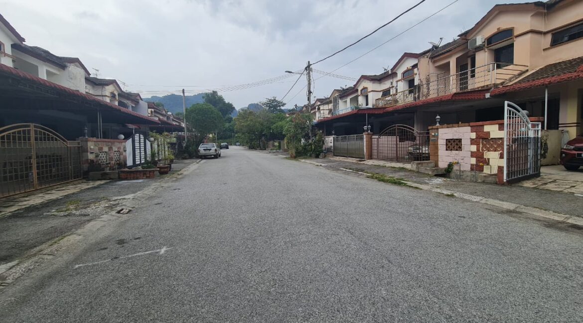 RUMAH-DOUBLE-STOREY-UNTUK-DIJUAL-DI-TAMBUN-PERAK-4