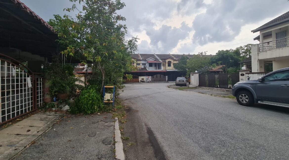 RUMAH-DOUBLE-STOREY-UNTUK-DIJUAL-DI-TAMBUN-PERAK-7