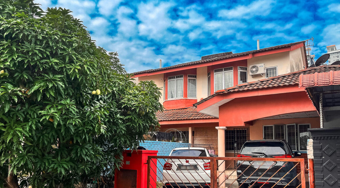 Teres2Tingkat-HalamanMeruPermai-untukdijual-FizahEjenHartanah-01