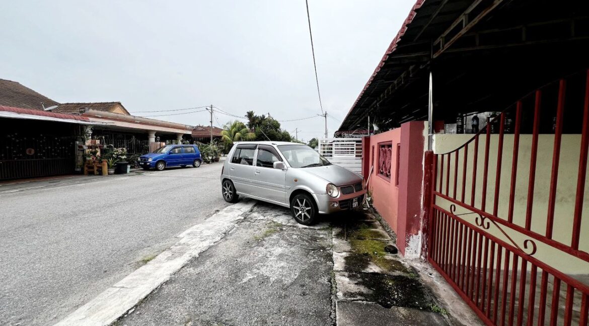 c3f89a29-39c6-4cdf-8558-ae30bdfcb727