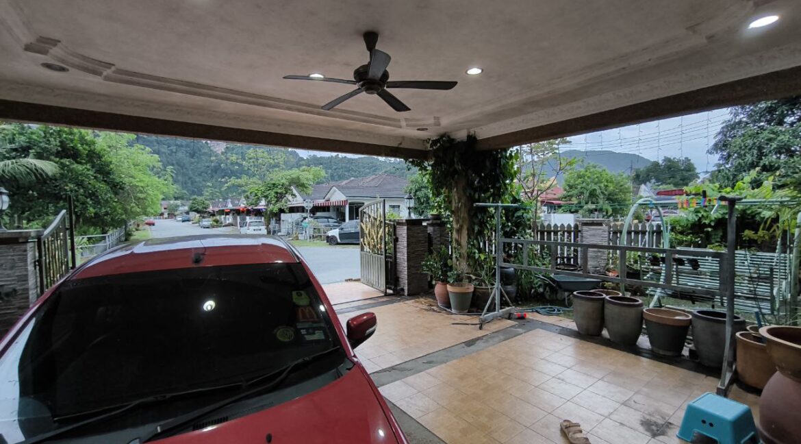 e6bc9225-8a39-45ca-ac06-c9b7088c5fe6