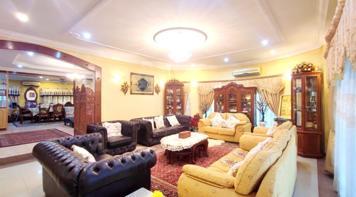 0e2c4737-85b3-4135-a692-5a72ae79df0e