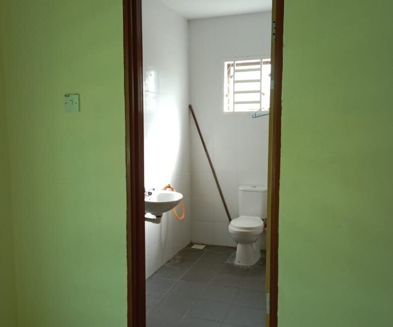 1757b6d8-fc27-4927-ba9a-b214f5a17284