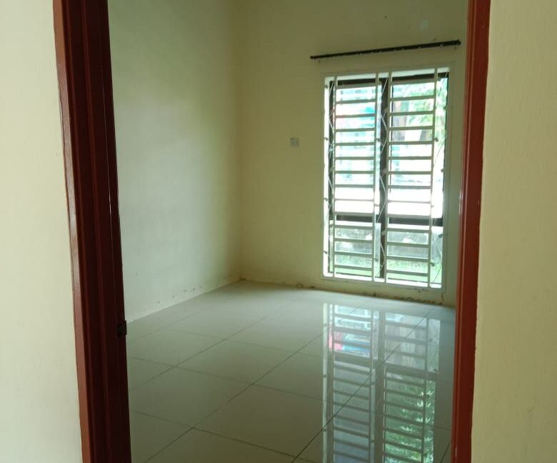 5940fef9-bc8f-42df-aa05-2427af4f4326