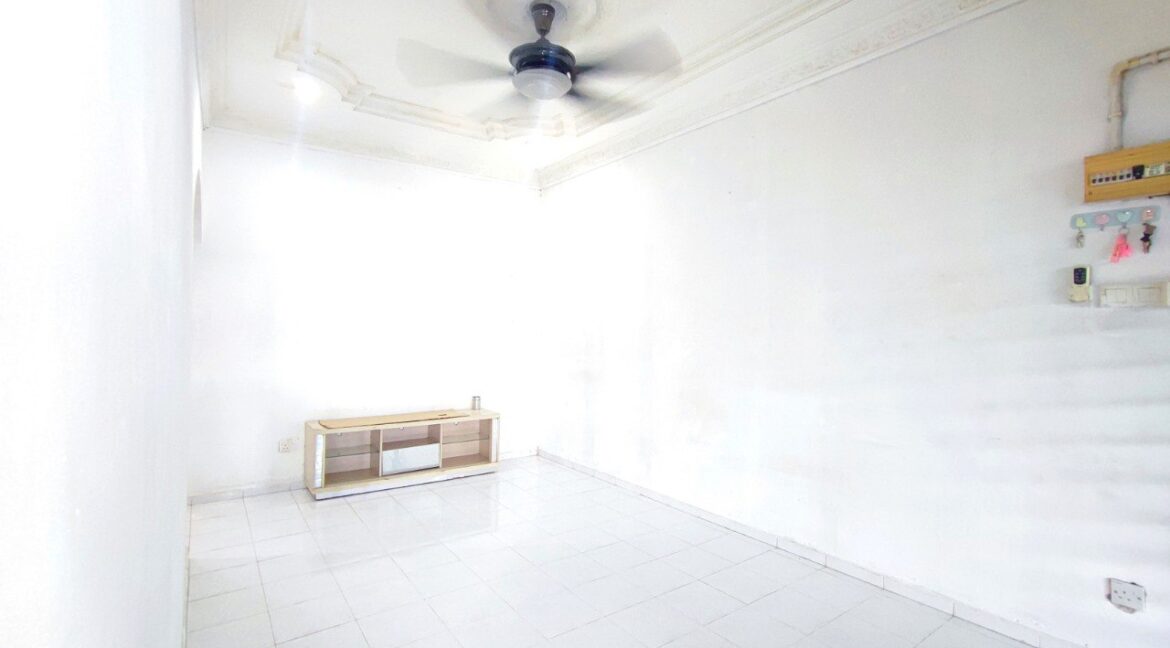 6b0f53f3-c030-413c-b1fd-cecdbbb3d623