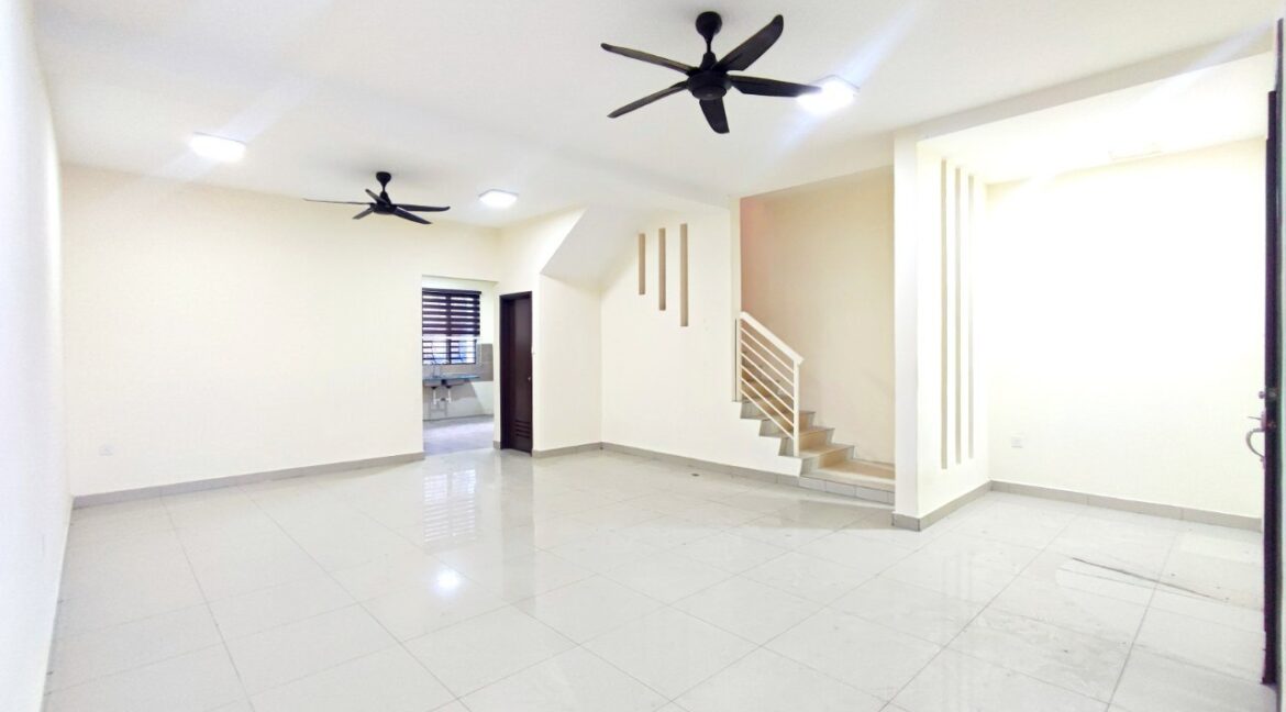 6e249bf3-f0d9-4645-9846-4e10e38fe04b