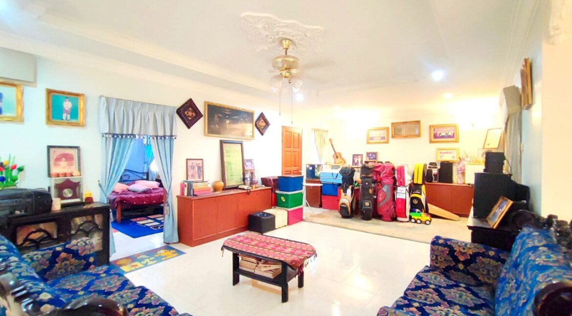 6e9c1115-6472-4355-b91b-dd9fbad31885