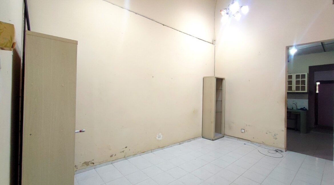 8f8ab582-de8f-496f-ae5e-ffa1a282ed0f