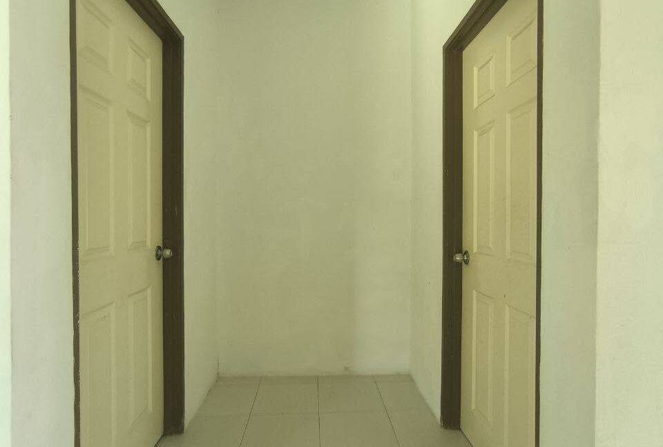 1b73f5ba-c57b-42b3-bf35-55335f8d70c8