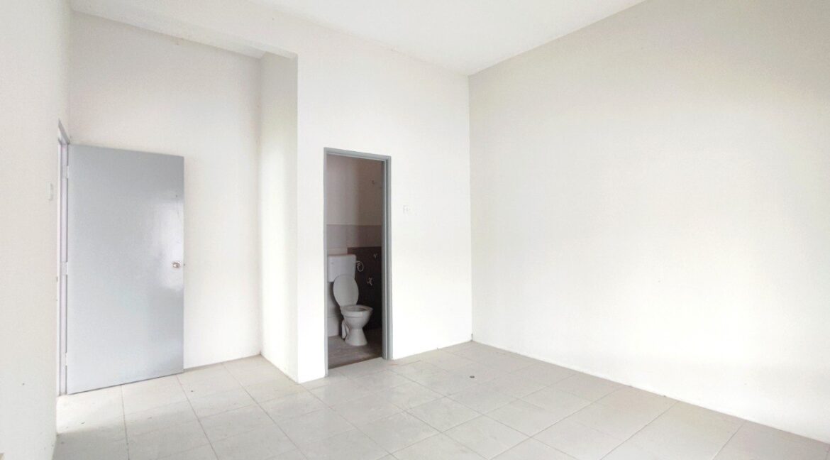 8cc3249f-abf2-4929-aa84-f3bad1a76937