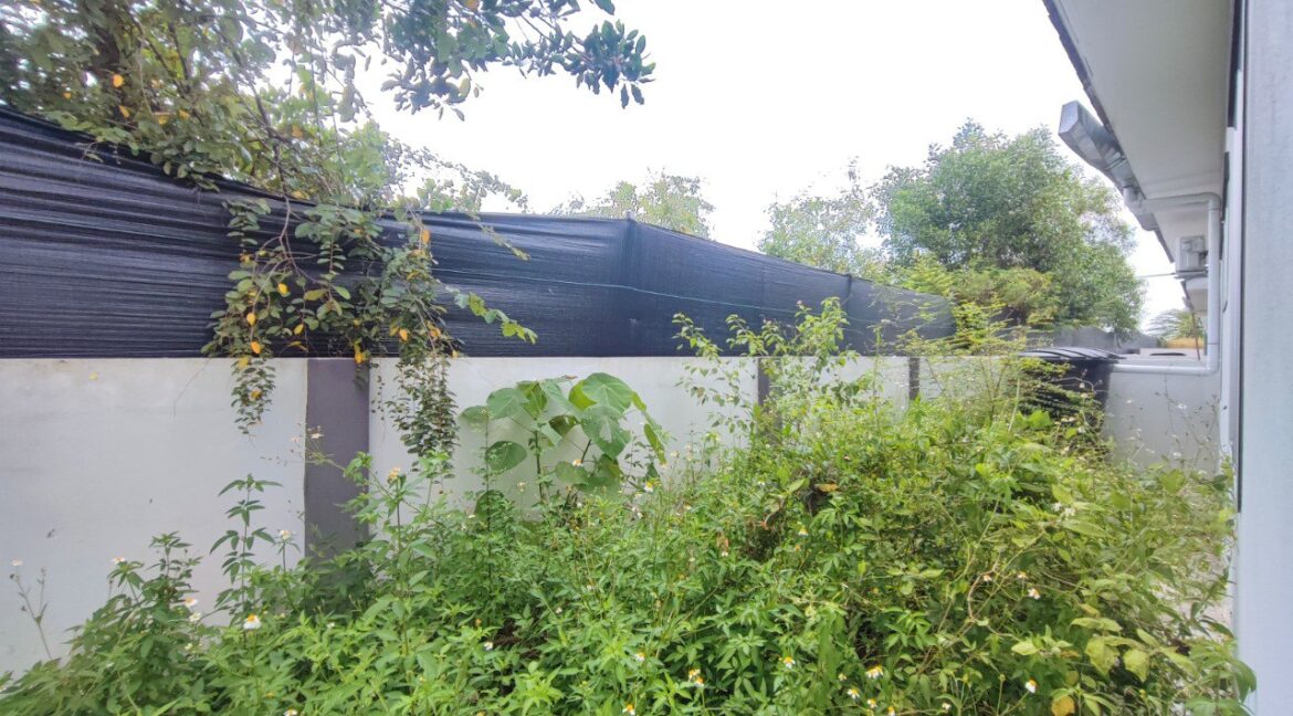 b6aa8492-cd3f-4783-b84c-bd5548a55a4e