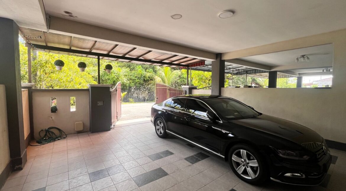 c60e7a23-e79b-474c-a080-35a17541cd09