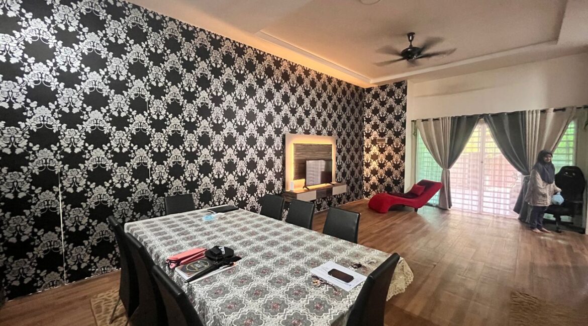 c8fd14ca-f09e-446f-8554-0e51e6173570