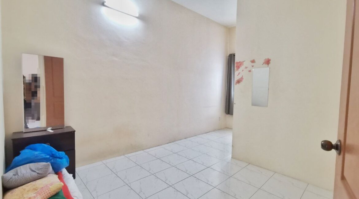 4f53a945-83af-4a3c-b480-346e606128e5