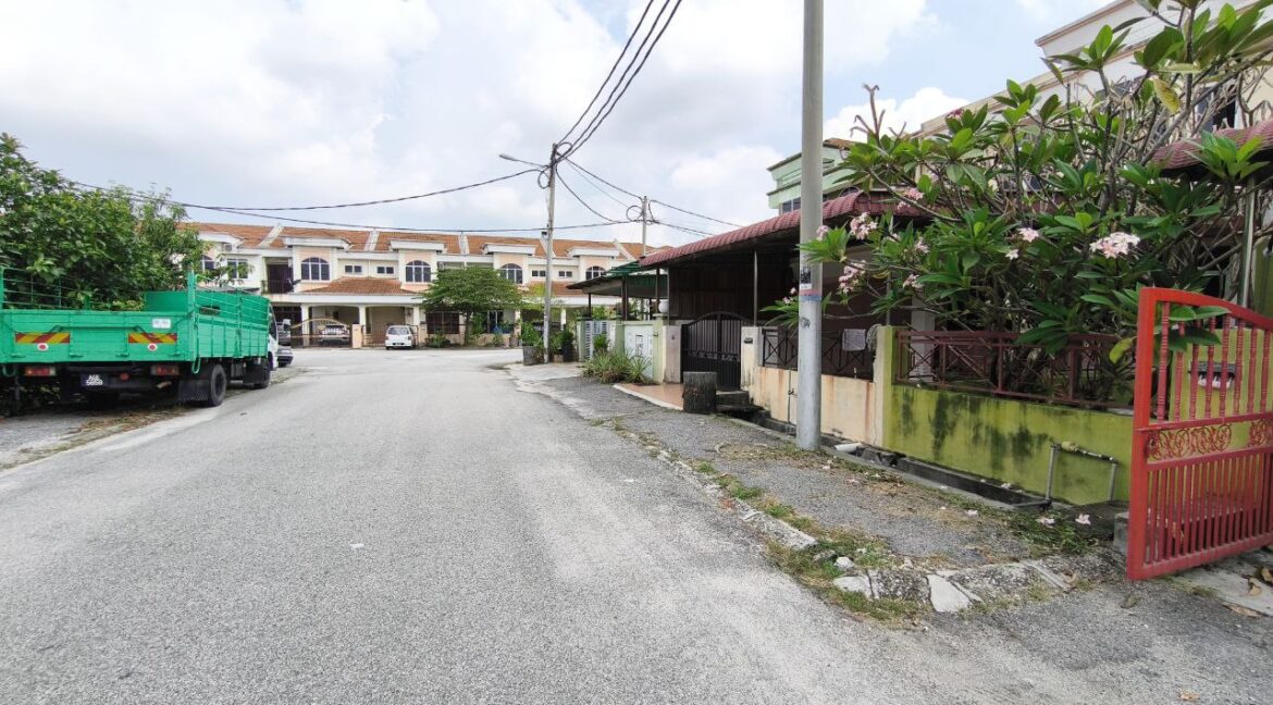 ce697962-a986-4c66-ae20-12d4b1c52d5c