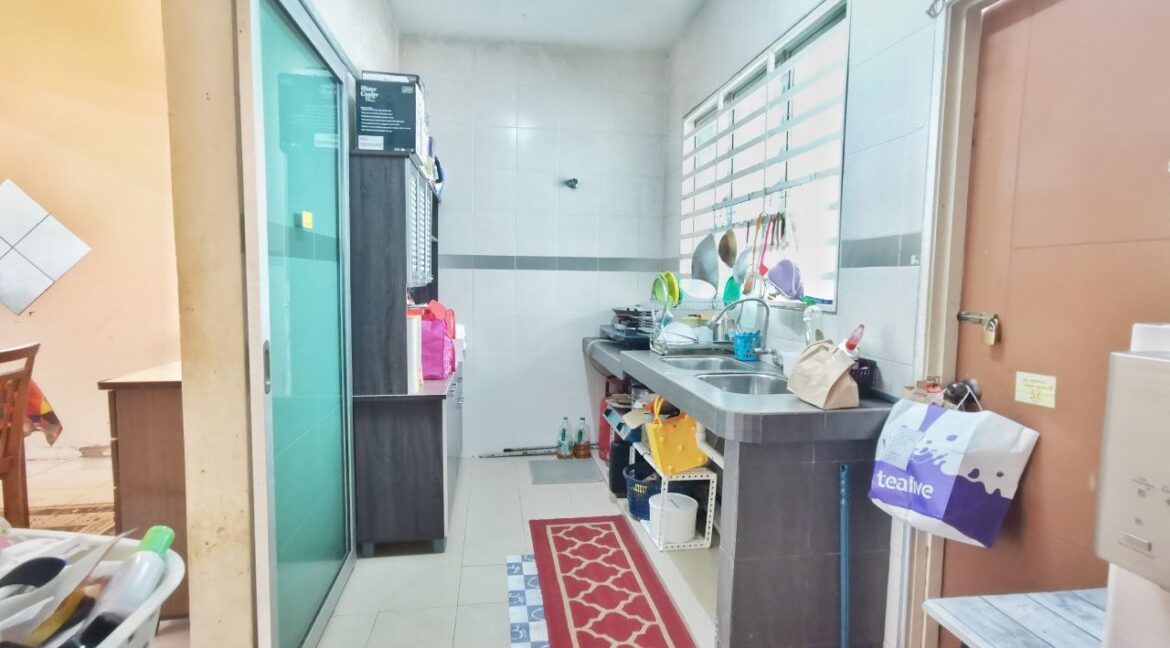 ee3896a1-3b2f-4280-be1d-bfb7761ffc49