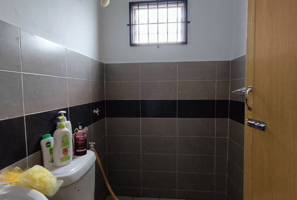 79eb2774-5b1c-4fb9-9905-c44e2030887e