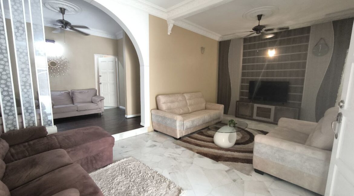 9353de3a-c873-455f-bc57-30db0ad9a2c9