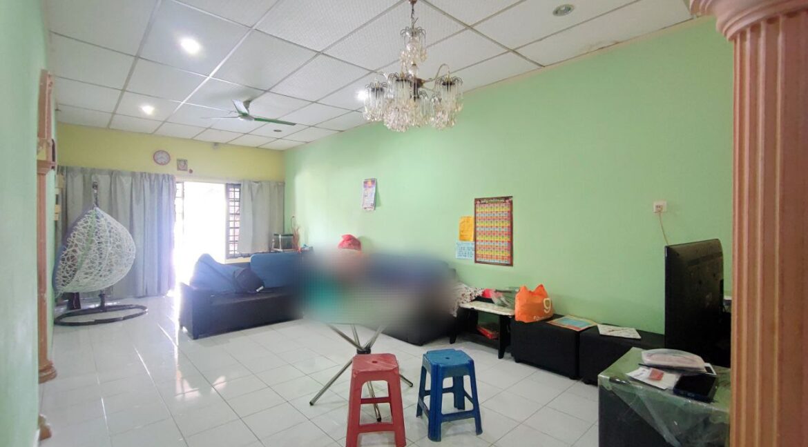 97036e09-fdb8-4aff-9907-e1a1a6fc5ac1