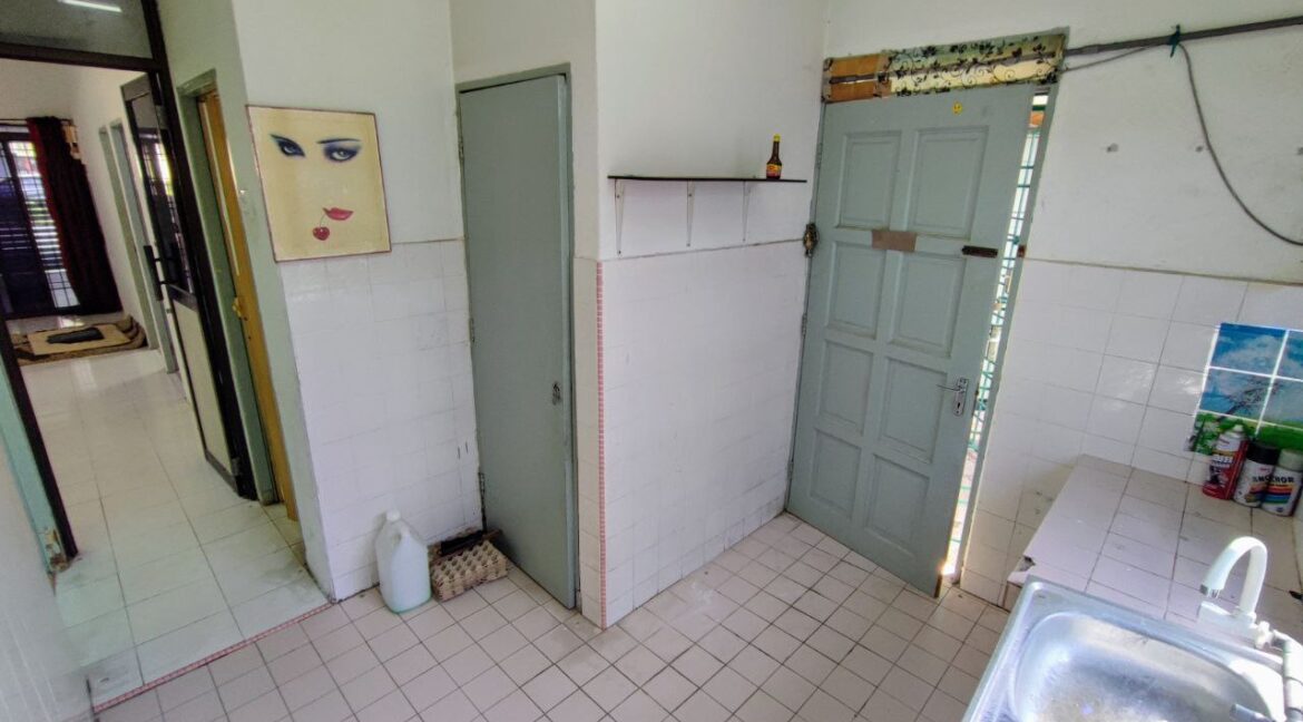 0712a986-e5d8-426e-b4ec-e642cc5f919a