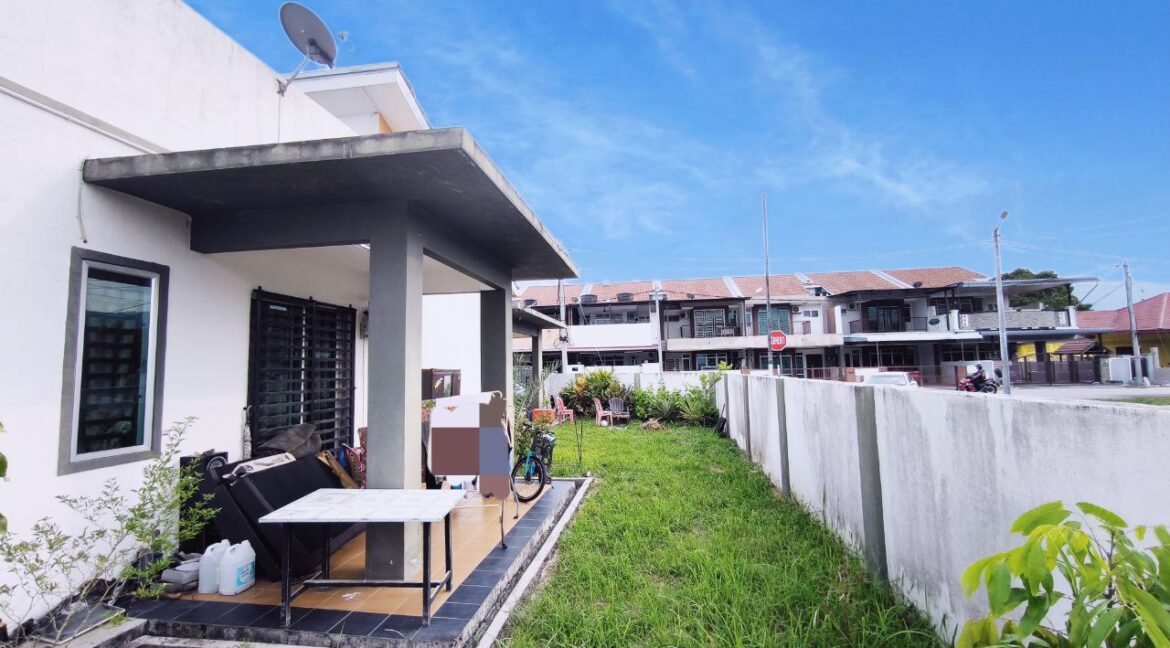 aecbf223-b445-4c20-8e7b-4eb2ce3ba10b