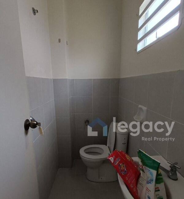 c11b33ac-3db3-48a1-a275-4c6815bacdd0