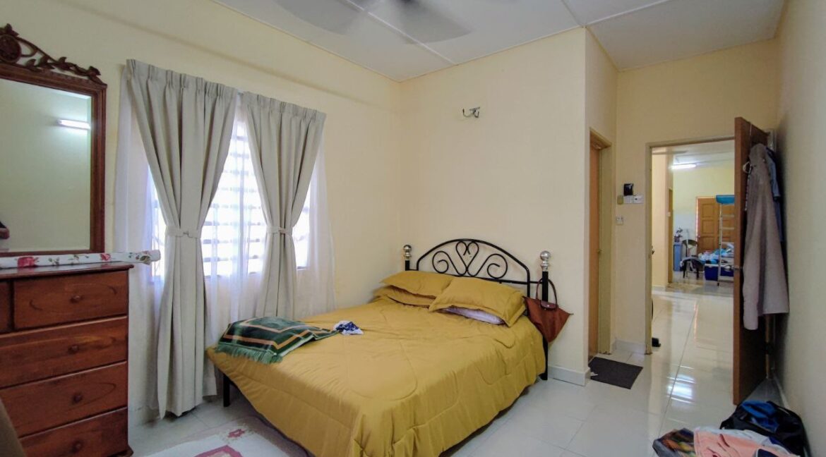 2e207953-bbe1-4513-9a6d-fb95812adaff