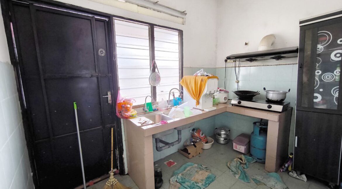 b6f01102-b946-4177-860f-6a9e818612ed