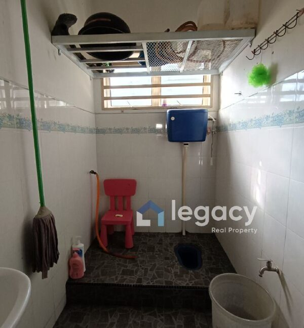 ee497a78-d995-4d33-97c8-12a77a9f9acf