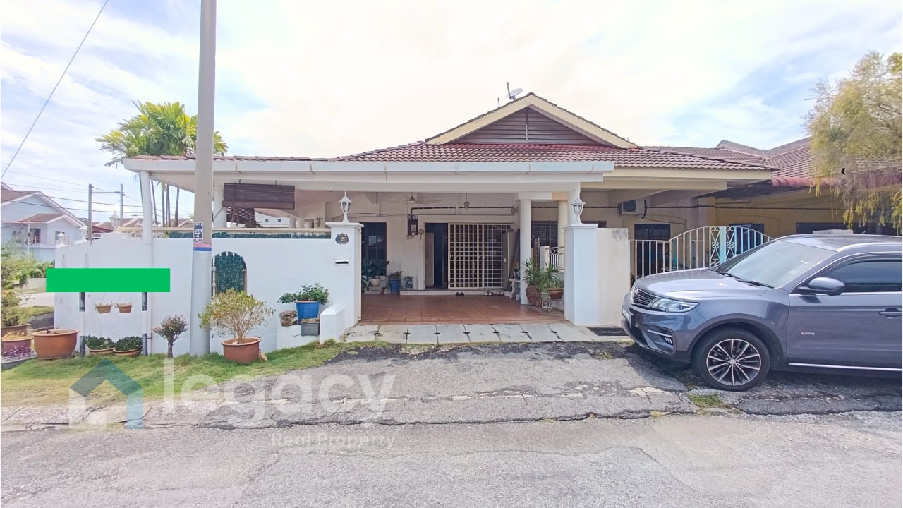 Rumah Corner Lot Setingkat Untuk Dijual Di Menglembu