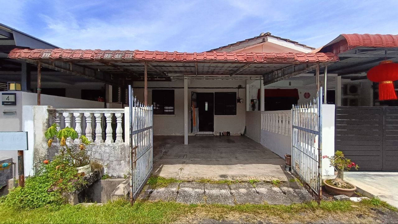 Rumah Teres Setingkat Untuk Dijual Di Taman Syabas, Bercham, Ipoh