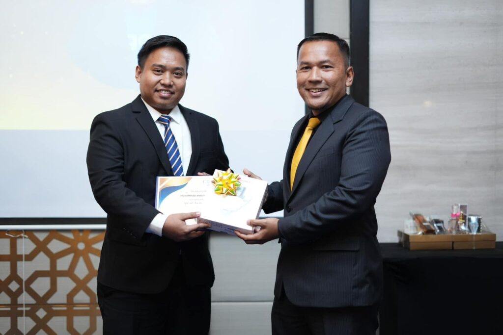 Ejen Hartanah Perak profesional. Urus jual, beli, sewa & refinance hartanah anda dengan mudah