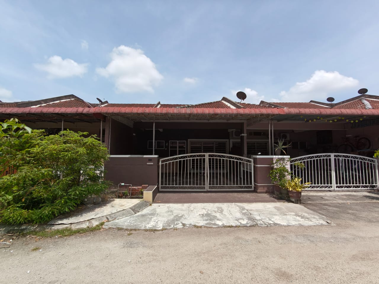 Rumah Teres Setingkat Untuk Dijual Di Taman Metro Pengkalan, Batu Gajah